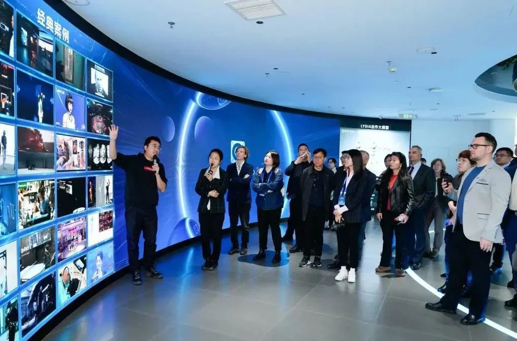 商务部副部长寄语德中企业丨米兰·(milan)中国官方网·虚拟动点与德国商界代表共探可持续发展新机遇